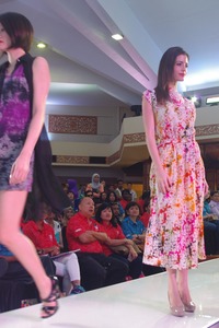 IMGP0297_fashionshow_ruzzgahara