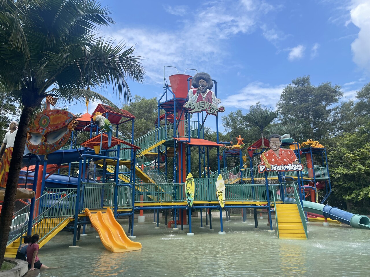 effe - 遊遊の国 / Escapeland 大人も楽しめるウォーター＆アスレチックパーク「ESCAPE Penang