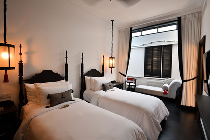 C-05-60LiuMenHotel_KapitanRoom