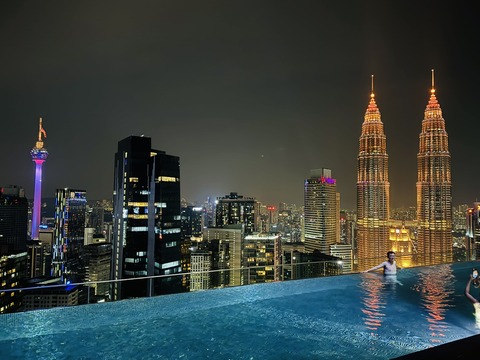 IMG_7204_lexisimperial_pool