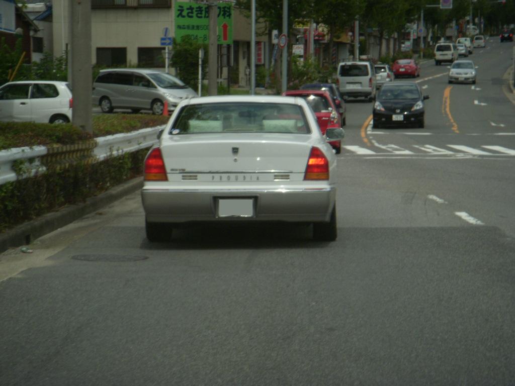 この車 なんでしょう 10投稿 名古屋の中古車販売会社の 社長日記
