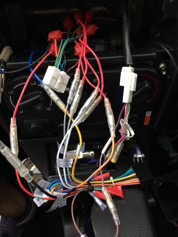 カーナビ Milion Eonon 社製 G2109jを取付ける 中国 備忘録