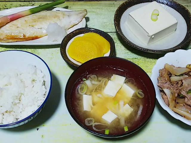 は 自転車 メシ 朝 ごはん 『朝7時からのメシが嬉しい ≠