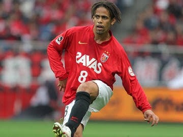 浦和レッズ 2006 優勝ユニフォーム 8番 三都主アレサンドロ