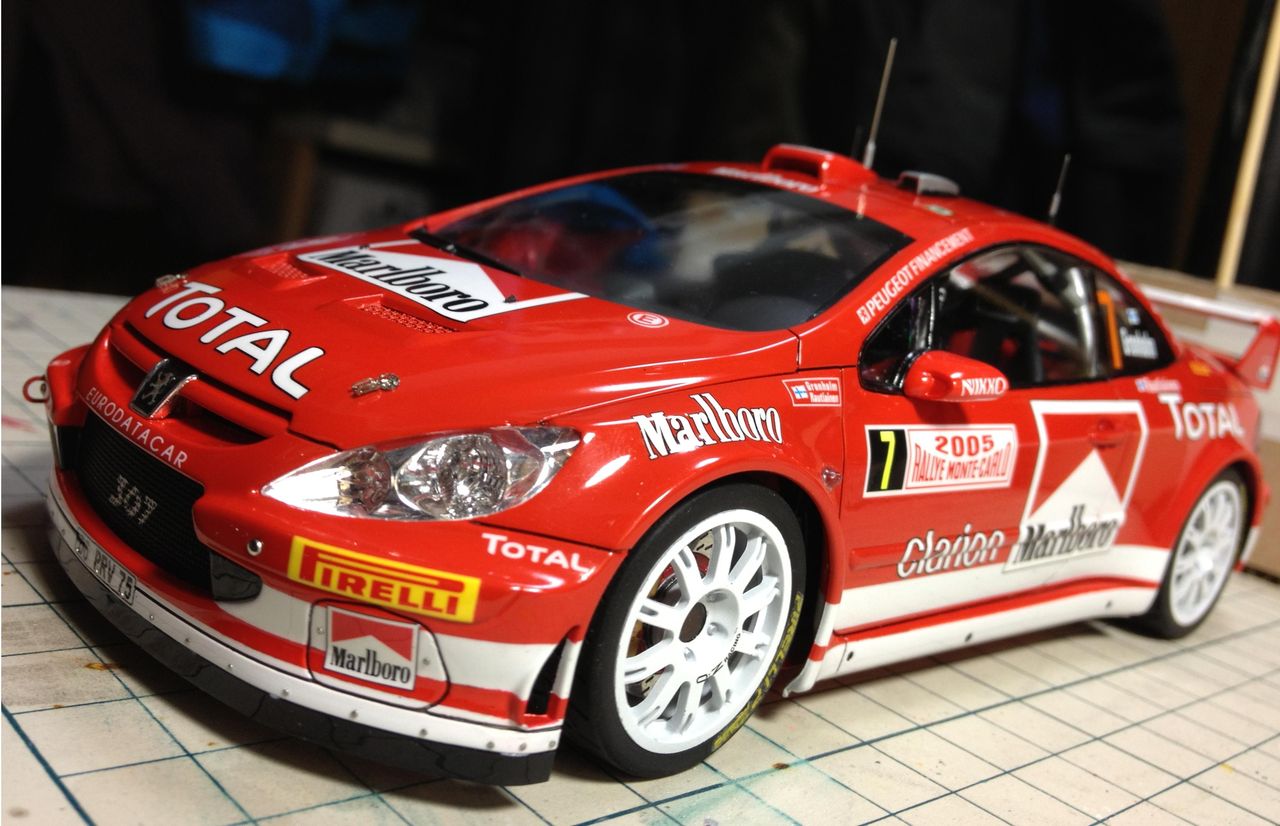 レア廃盤1/18★307WRCラリー汚しモデル★グロンホルム★WRC Amazon.co.jp: オートアート 1/18 プジョー 307 WRC 2004年