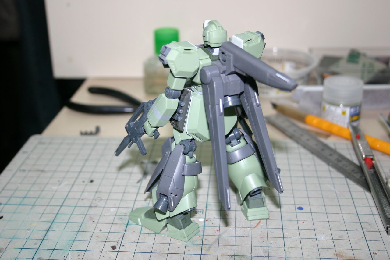 Hguc ジェガン高機動型 Ep2仕様 その 加工編 おなかいっぱい