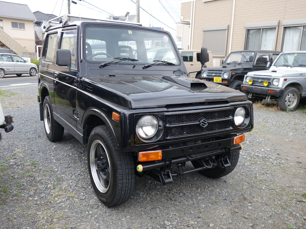 ジムニー JA11 おまけ付！！ 実働車 値下げ中！！ 導く