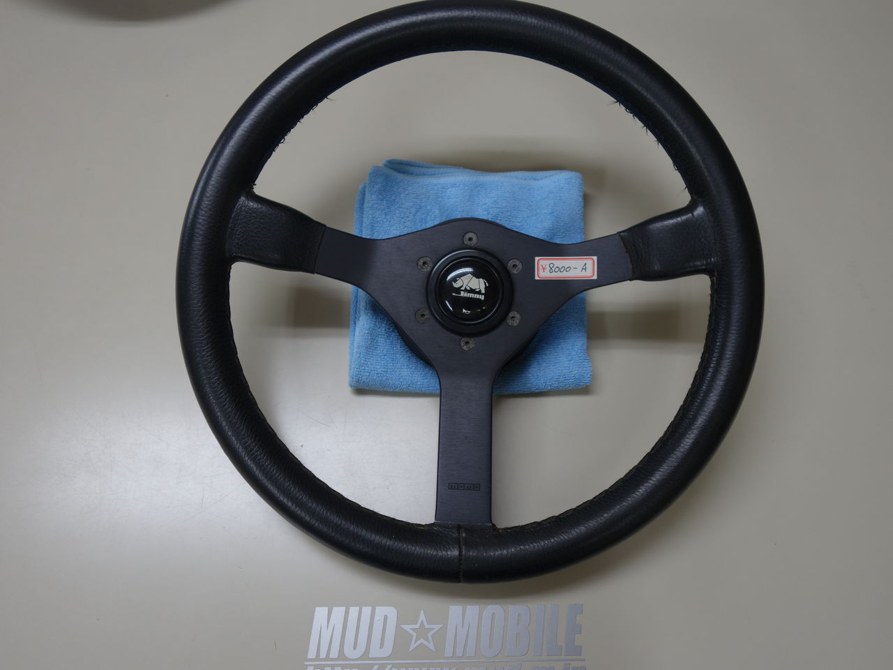 ジムニーJA11の純正モモハンドル！サイのマークホーンボタン＆ボス付き