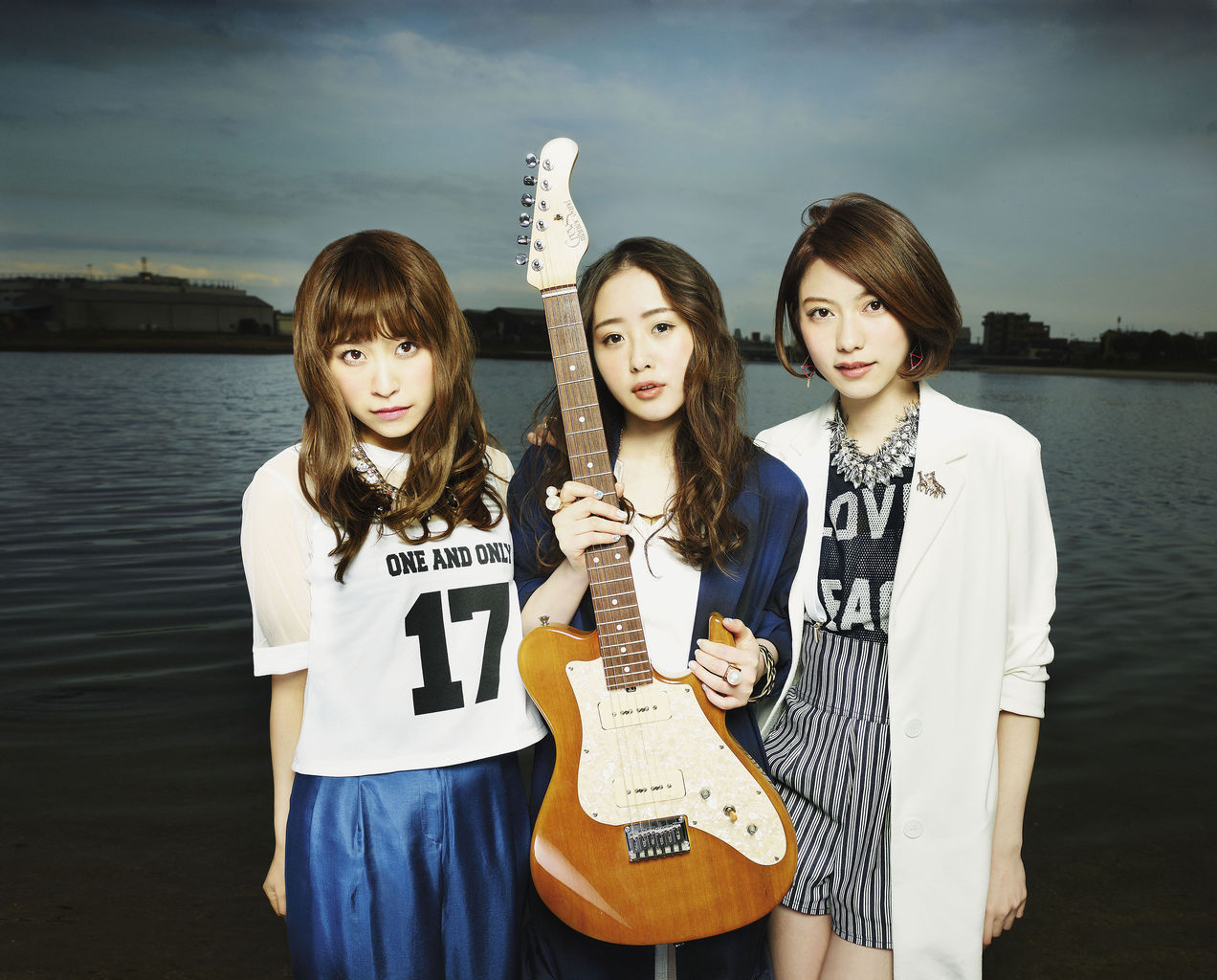 ガールズバンドだからって舐めるなよ Chelsy Muevo Blog ガールズバンドだからって舐めるなよ Chelsy Muevo Blog