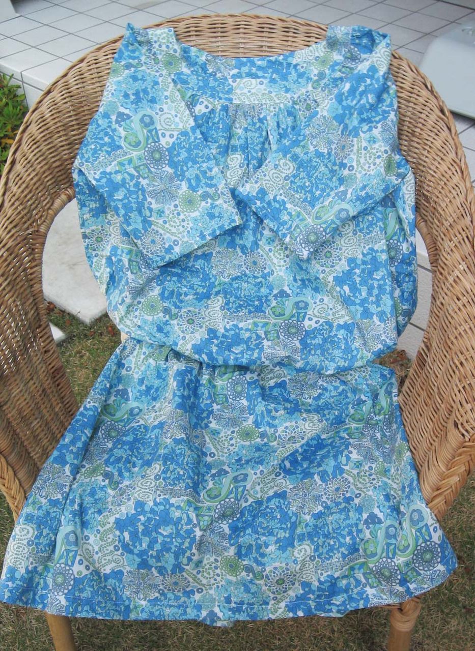 あじさいリバティでワンピース風 犬と子life