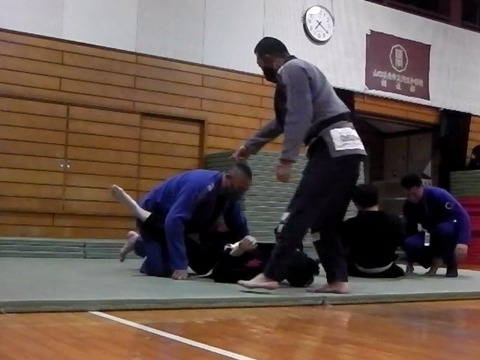 IMGA0001.MP4_snapshot_05.58.358