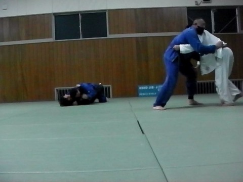IMGA0002.MP4_snapshot_11.29.636