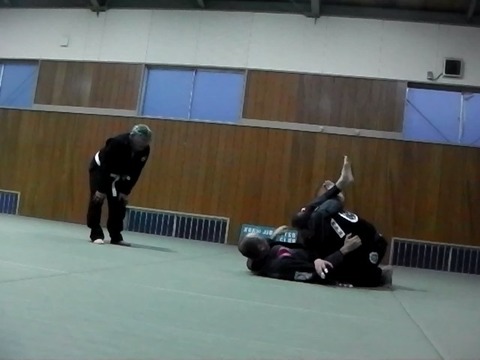 IMGA0002.MP4_snapshot_37.07.225