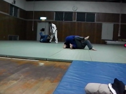 IMGA0001.MP4_snapshot_28.50.729