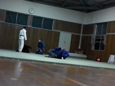 IMGA0001.MP4_snapshot_28.32.807