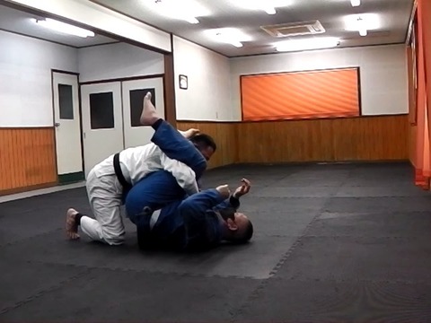 IMGA0002.MP4_snapshot_13.51.831
