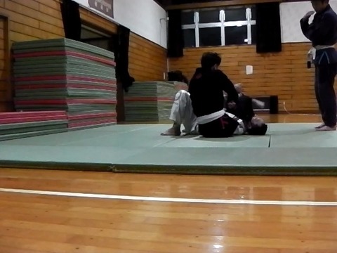 IMGA0002.MP4_snapshot_18.30.109