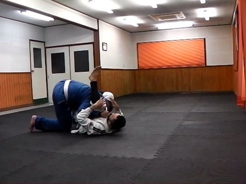 IMGA0002.MP4_snapshot_20.27.226
