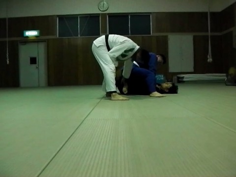 IMGA0002.MP4_snapshot_44.28.666
