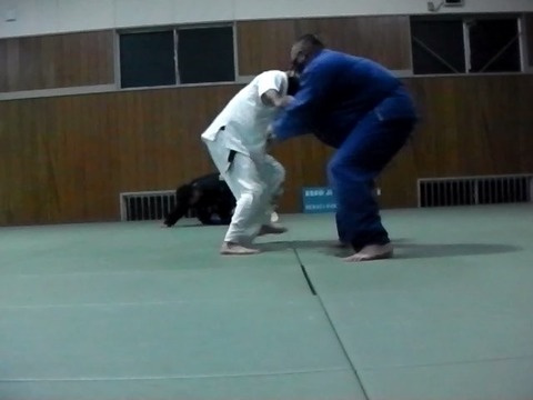 IMGA0002.MP4_snapshot_11.11.671