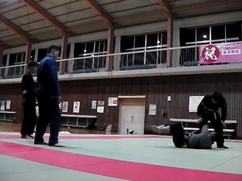IMGA0002.MP4_snapshot_21.15.242