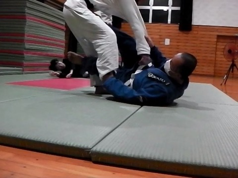 IMGA0007.MP4_snapshot_35.08.106