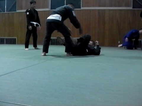 IMGA0001.MP4_snapshot_18.39.118