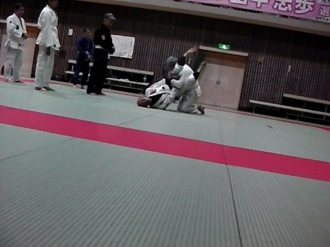 IMGA0001.MP4_snapshot_12.44.744