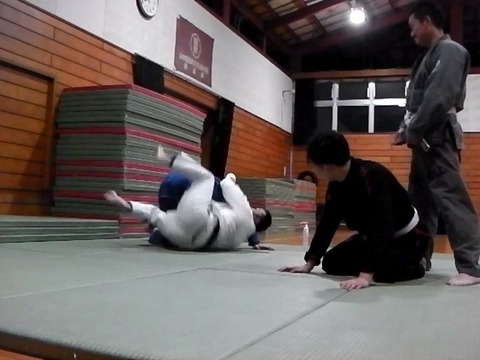IMGA0003.MP4_snapshot_14.51.880