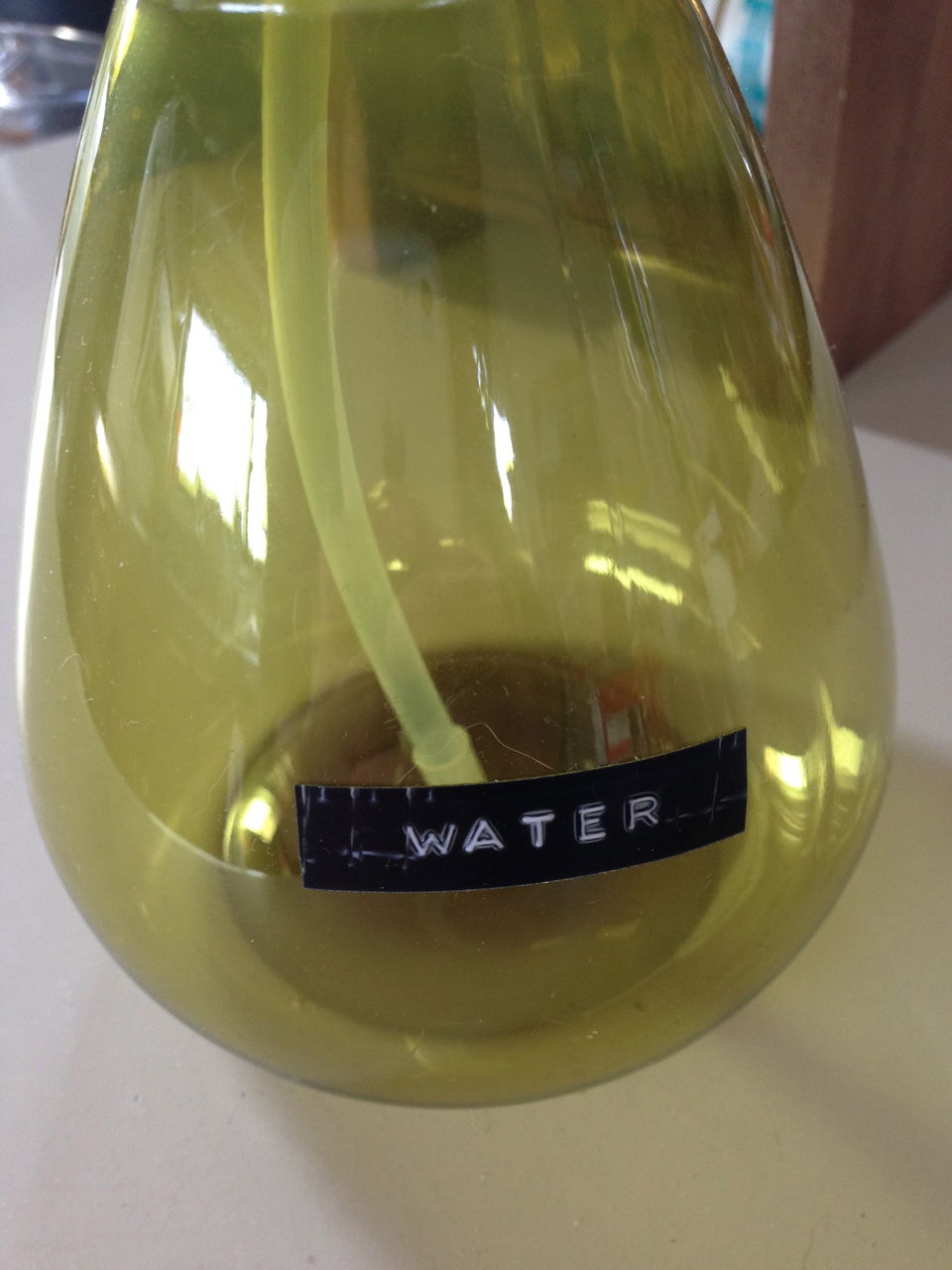 お洒落に霧吹き むぎのものづくりぶろぐ