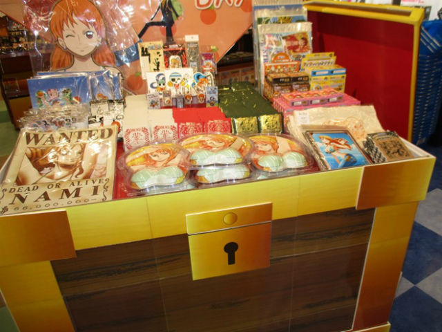 福岡店】 巨大な宝箱出現？！ : ONE PIECE 麦わらストア 航海日誌