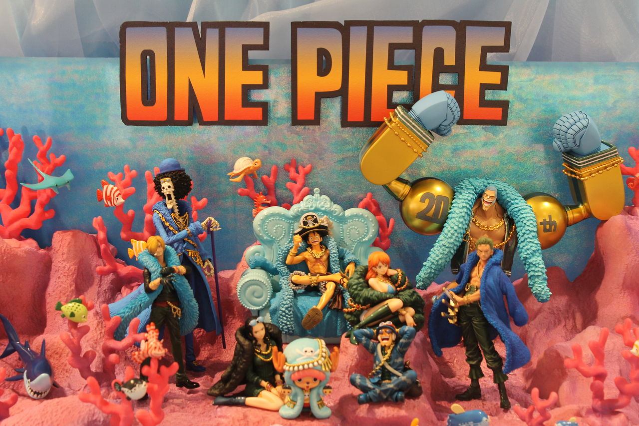 渋谷本店 ２０周年を記念した麦わらの一味の豪華フィギュア展示 One Piece 麦わらストア 航海日誌