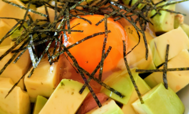 アボカド卵かけご飯~5分で完成。濃厚クリーミーな進化系TKG~