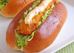 サクぷり食感♪えびフライドッグの作り方