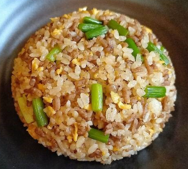 簡単で美味しい!ひき肉チャーハンの作り方