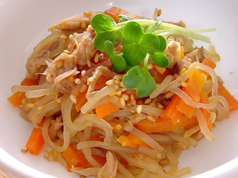 ヘルシーでおいしい！糸こんにゃくのきんぴらレシピ