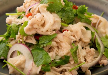 【やみつき注意！】豚肉のパクチーサラダでエスニック気分を味わおう