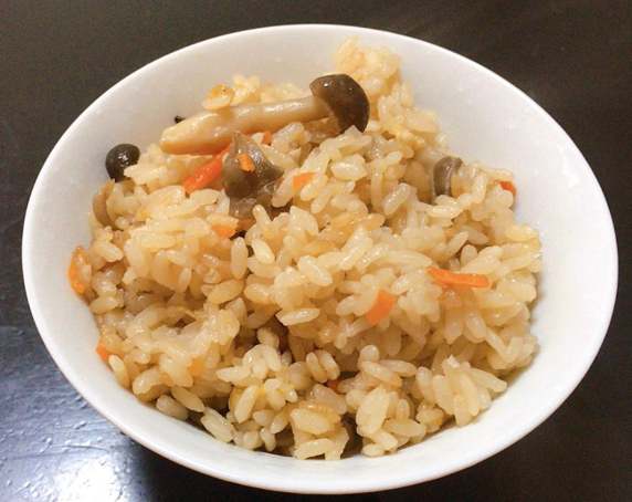 簡単＆美味しい！五目炊き込みご飯の作り方