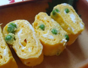 春の彩り!やさしい甘さの「グリーンピースの卵焼き」で食卓を華やかに♪