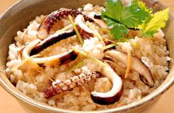 🦑旨みたっぷり!イカの炊き込みごはんの作り方