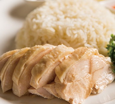 しっとり鶏肉が絶品！海南鶏飯（カオマンガイ）の作り方