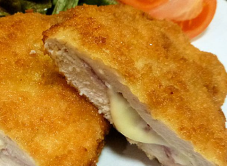 とろ〜りチーズがたまらない！チキンコルドンブルーの作り方