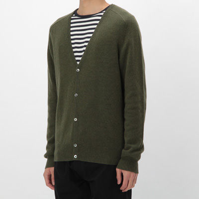 ラグジュアリーで使い勝手のいいカシミヤカーディガンはいかが 無印大好きムジムジくん