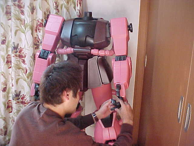 １ １２ シャア専用ザク 組立日記その６ ミルミルのｏｔａｋｕな株式投資 Blog