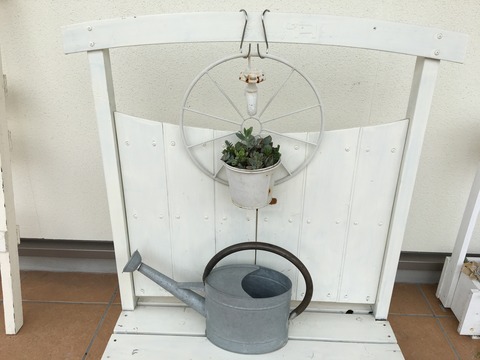 4FCC1EFE-DE20-4CB3-9A26-7E9BBA5FA74C