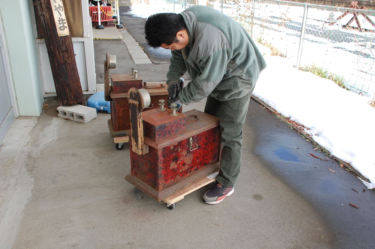 タブレット閉塞機を修理 青森県おいらせ町 向山駅愛好会 のブログ