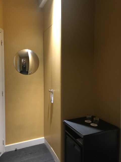Hotel1