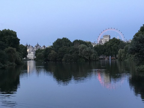RandomLondon01