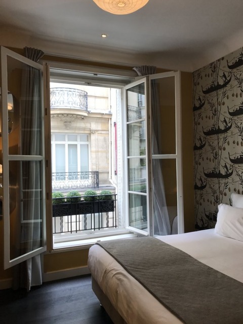 Hotel11