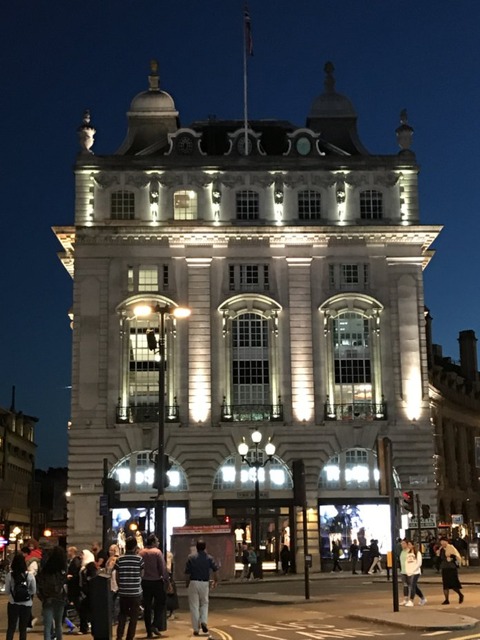 RandomLondon02